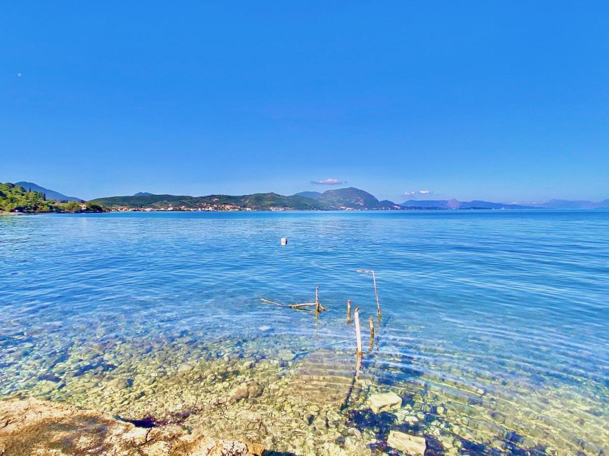 Seafront Villa Ourania Mesongí Zewnętrze zdjęcie